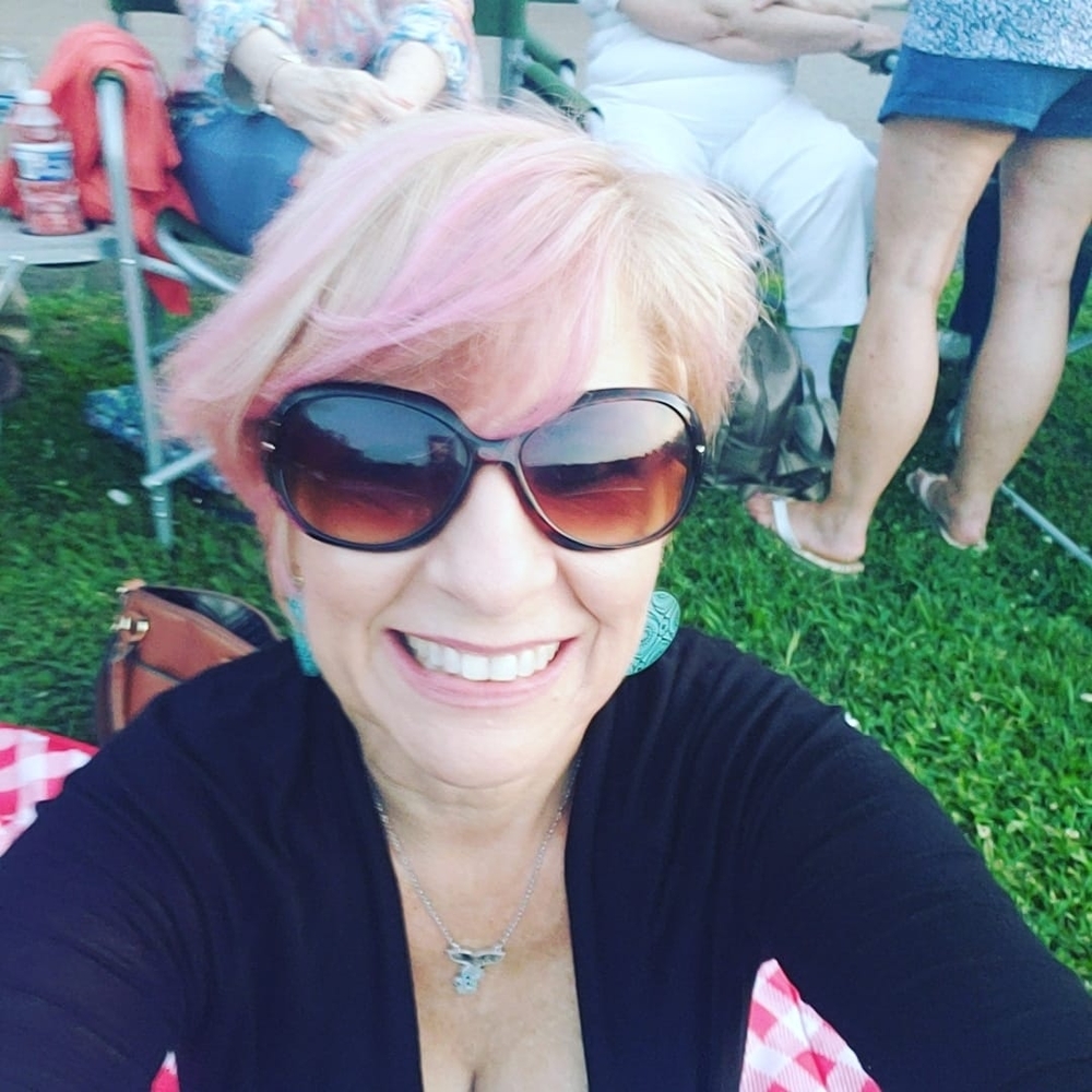 Meet your Posher, Mimi